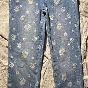 Floral Blue girls size 8 Jeans